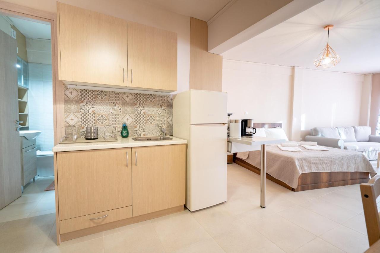 Monastiraki Metro Station Studio For 4 Persons Atene Esterno foto