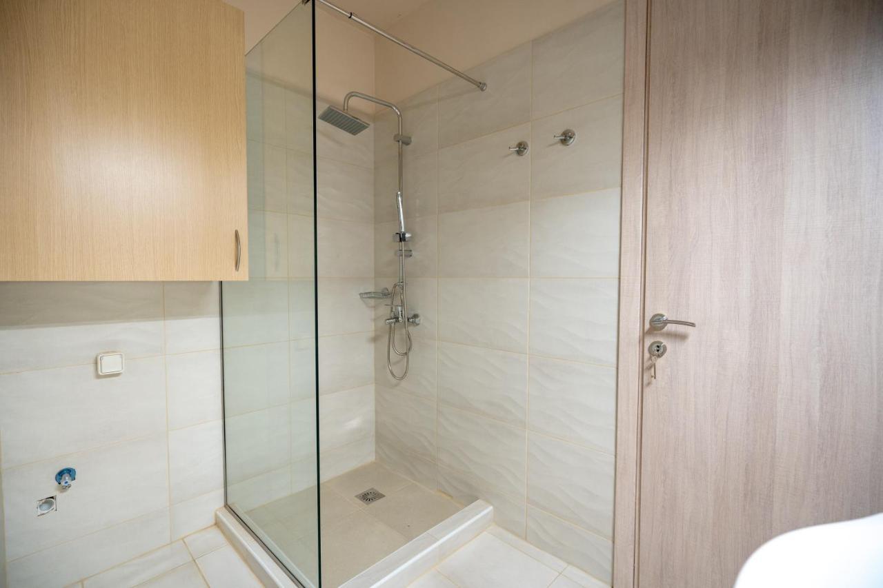 Monastiraki Metro Station Studio For 4 Persons Atene Esterno foto